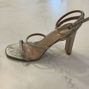 Mix No 6 Heeled Sparkly Shoes Beautiful Size 7 1/2